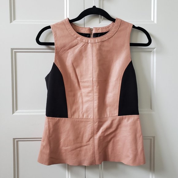 Genuine leather fitted tank - Picture 1 of 4